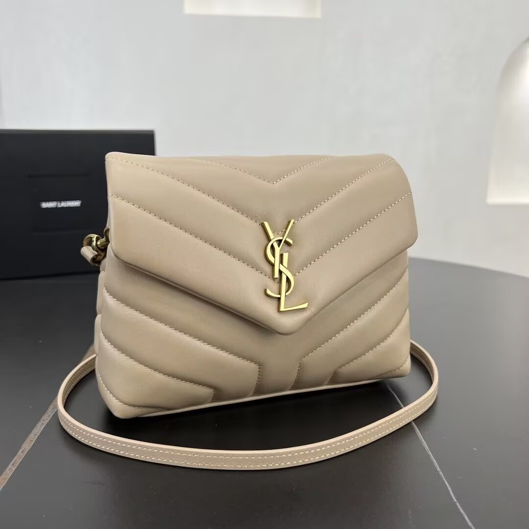 Y51 TOY LOULOU IN QUILTED LEATHER  7.9 X 5.5 X 3 INCHES