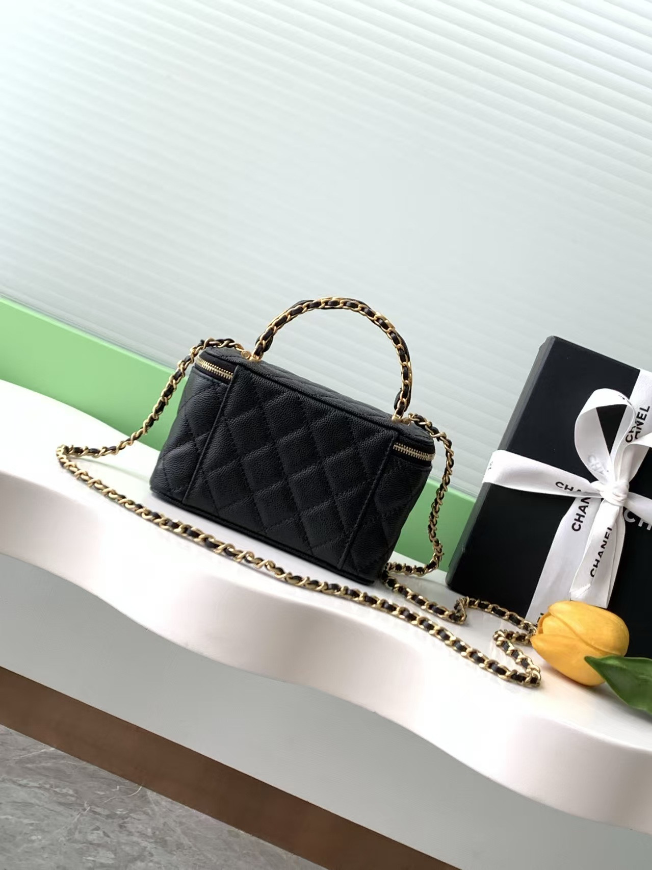 Ch**el Vanity With Chain 9.5x17x8cm