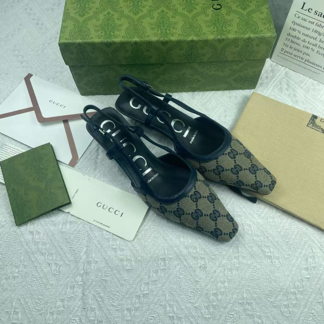 UA Gvc*1 WOMEN