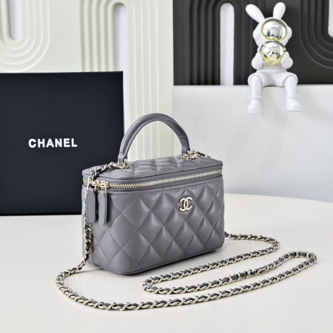 Ch**el Long Vanity with chain 16.5x10x8cm