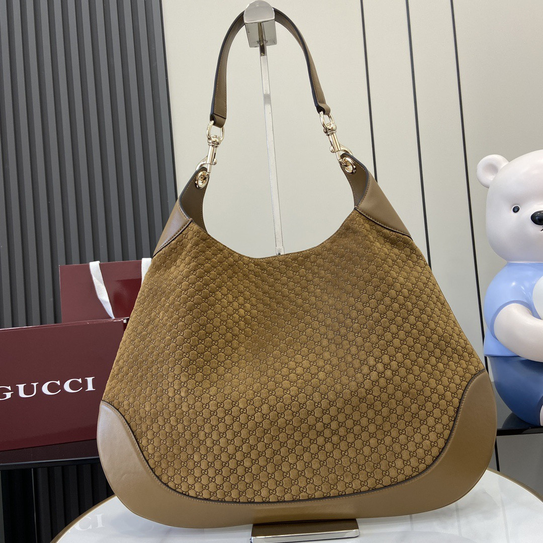 Gvc*1 B Large Shoulder Bag 49x 46x 4cm