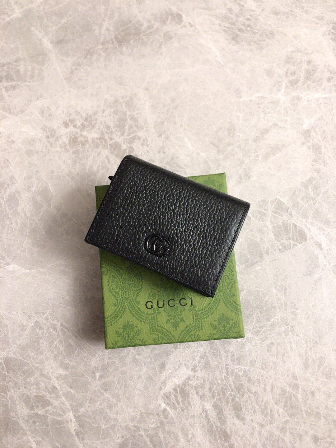 Gvc*1 HUHU card wallet 11x8.5x3cm