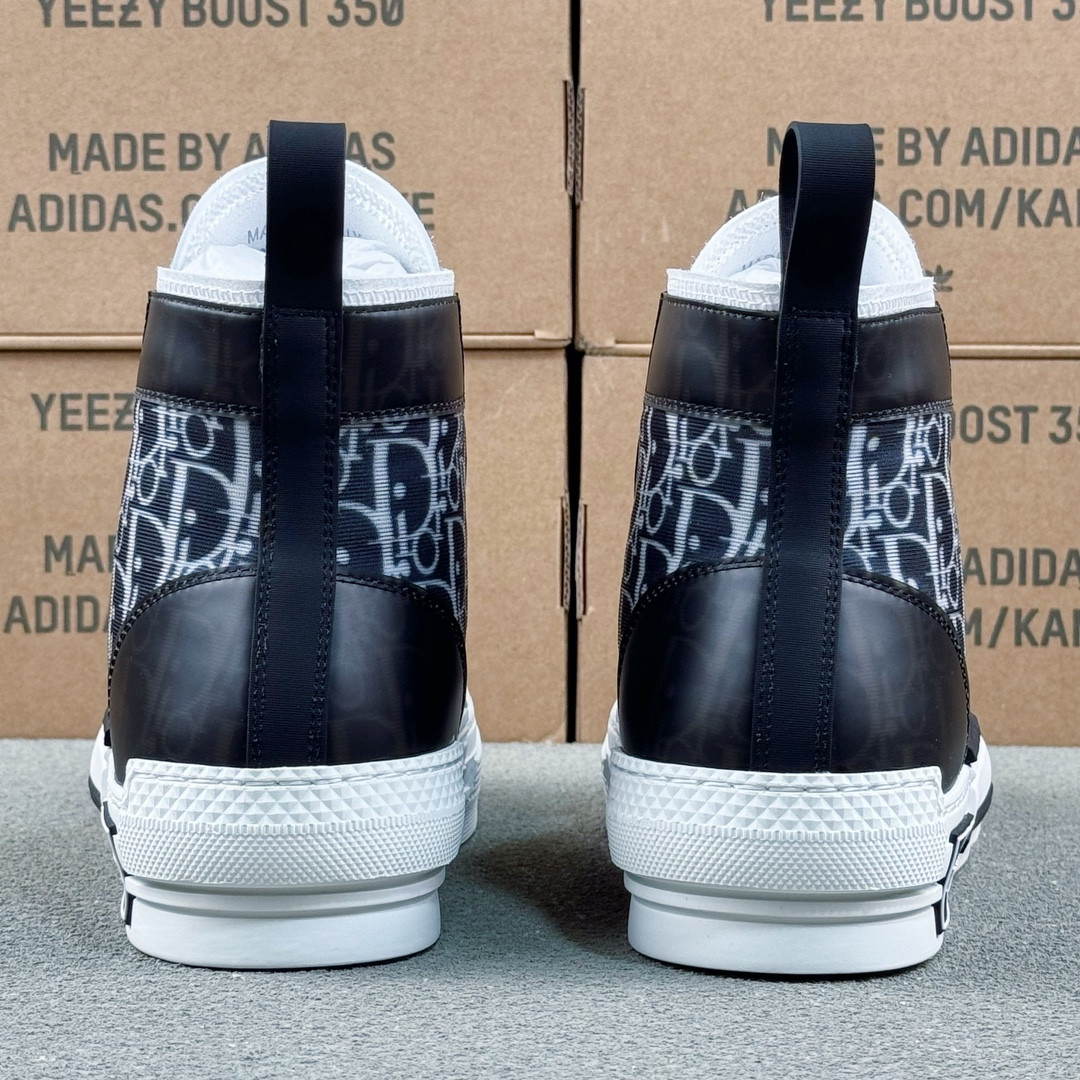 UA D10r B23 High Black White