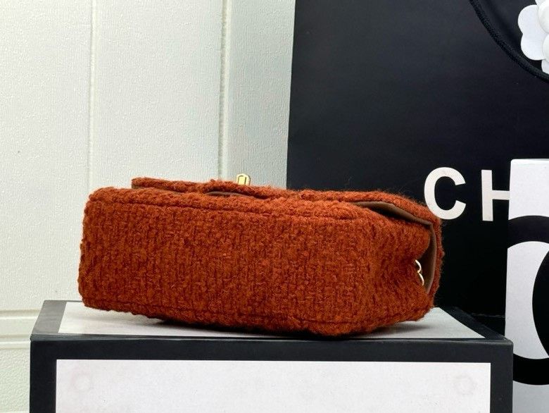 Ch**el MINI CLASSIC 11.12 HANDBAG 20 12 × 20 × 6 cm