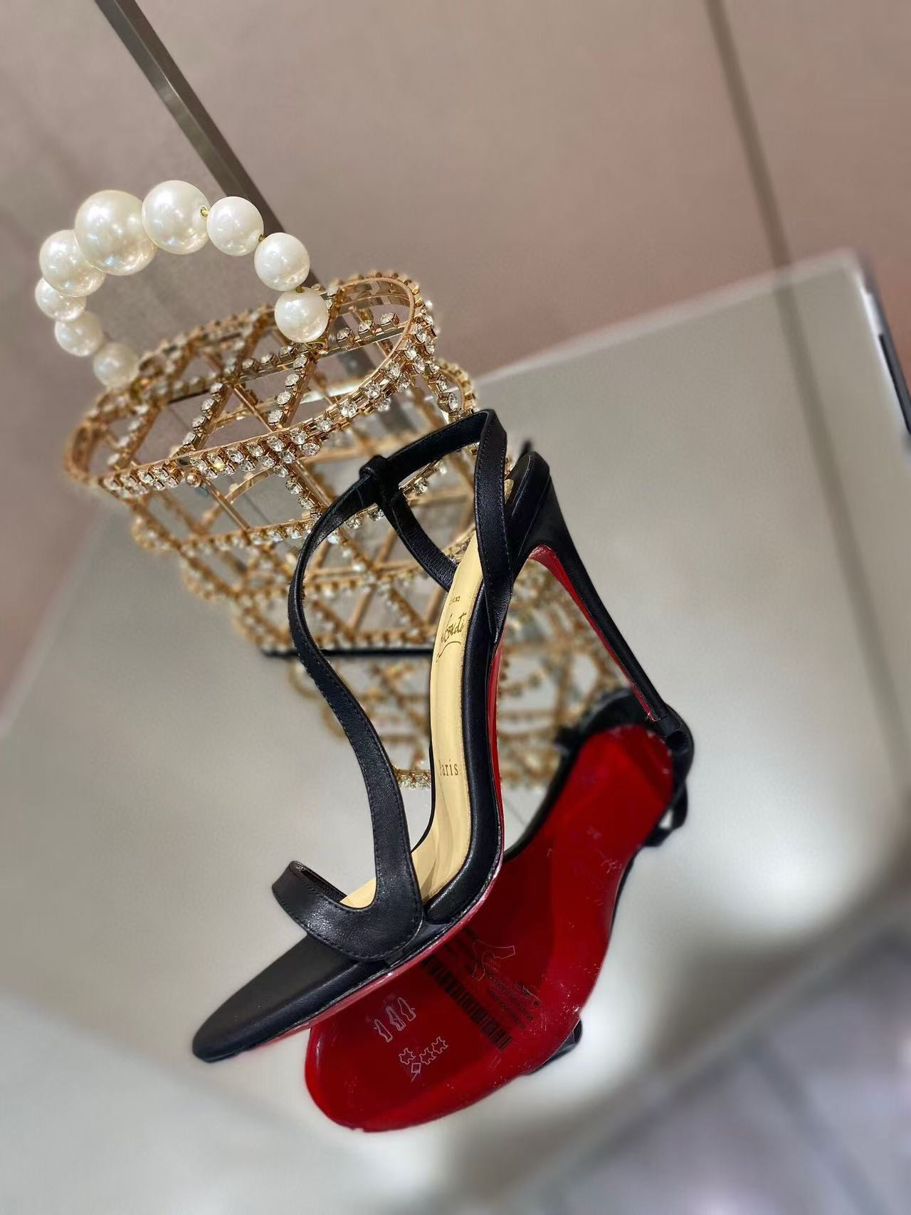 UA Chr1st1an LOUBOUTIN