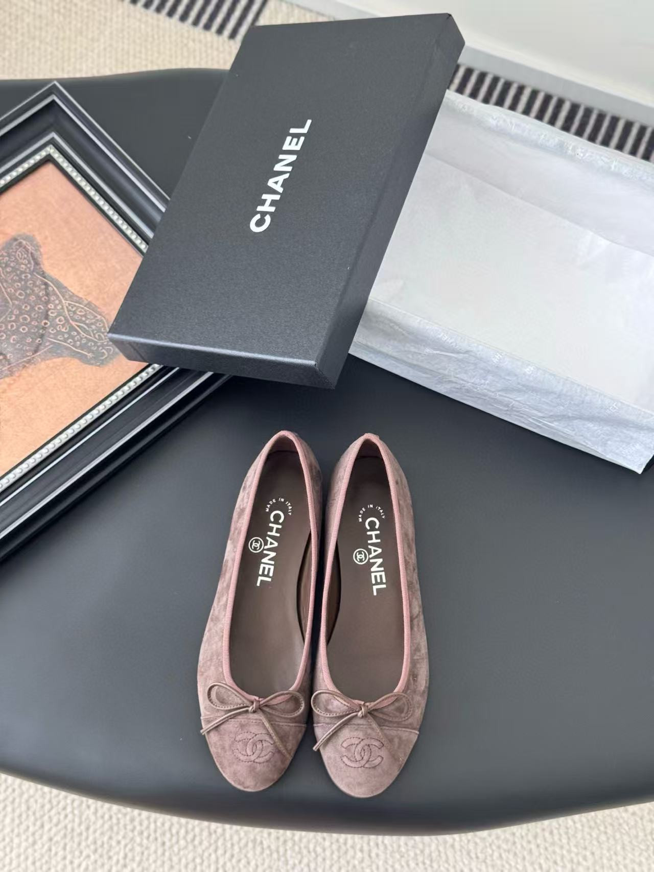 UA Ch**el Ballet flats