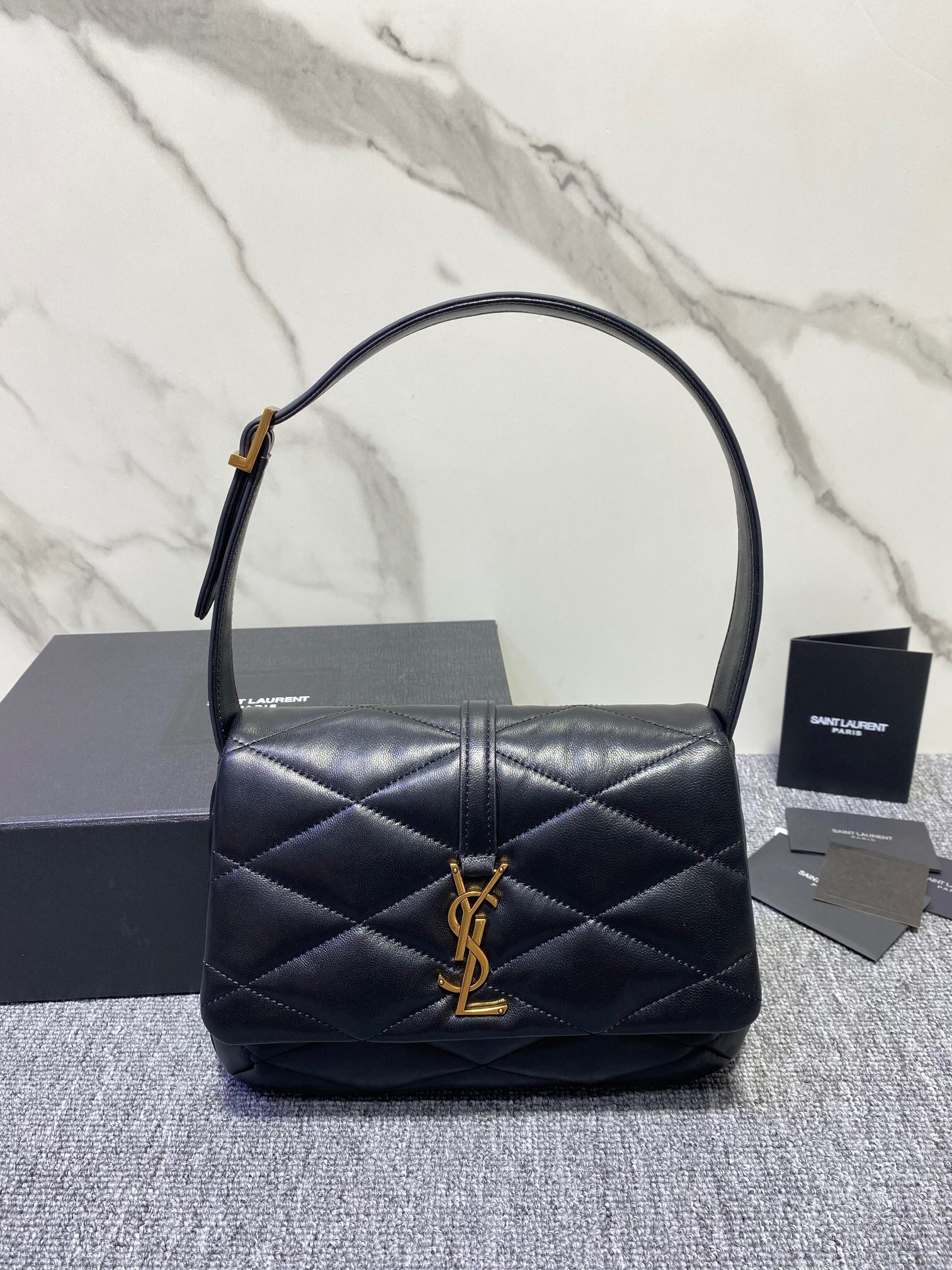 Sa1nt Lau*nt LE 57 HOBO BAG IN QUILTED LAMBSKIN