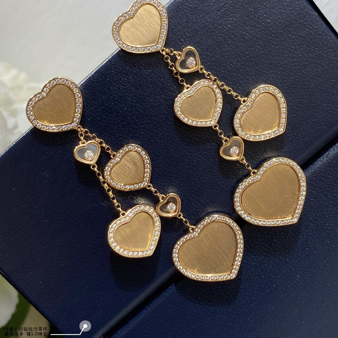 Chopard Heart-shaped Edge D1am0nd Brushed Earrings