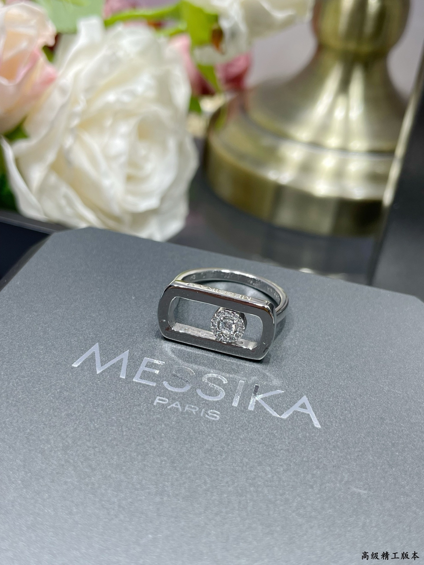 Mes1kaa large solitaire d1am0nd ring