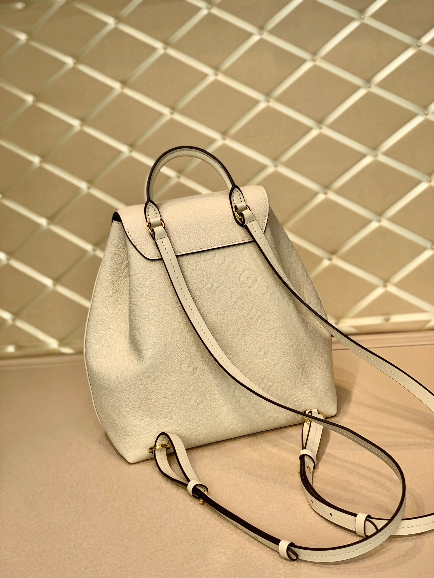 LV MONTSOURIS BACKPACK M45397