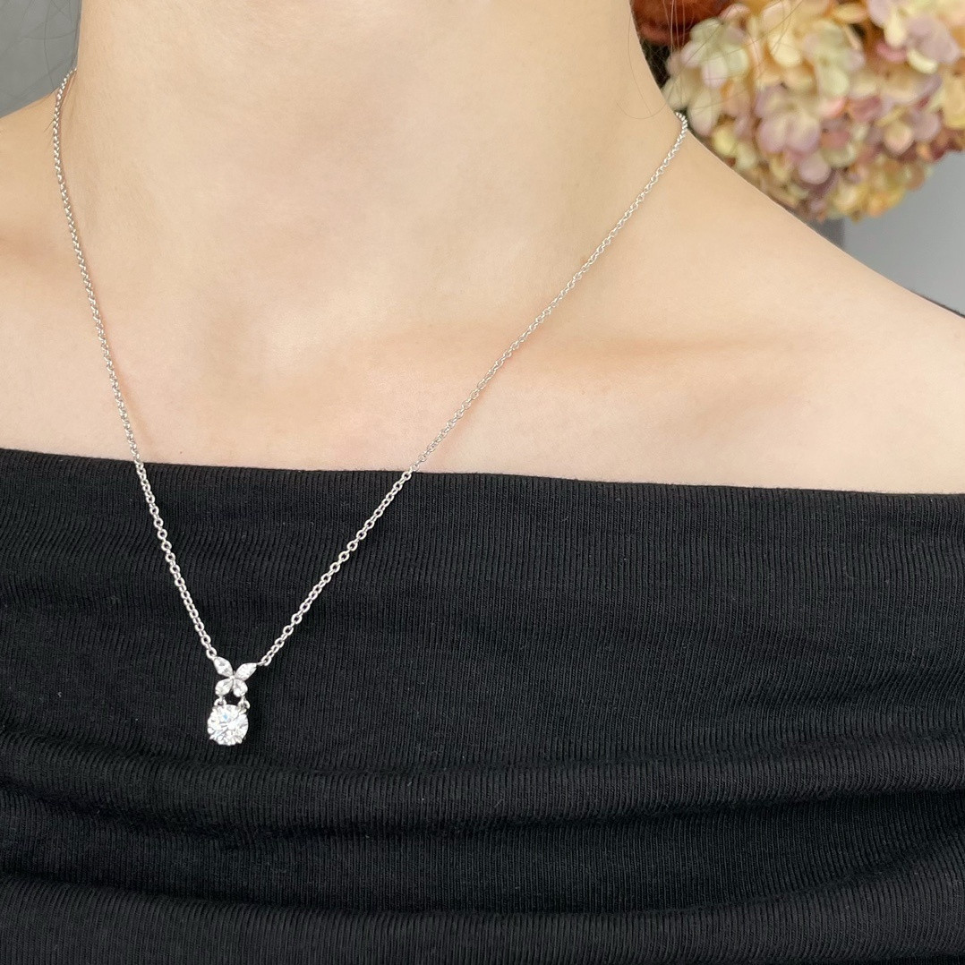 Graff D1am0nd Necklace