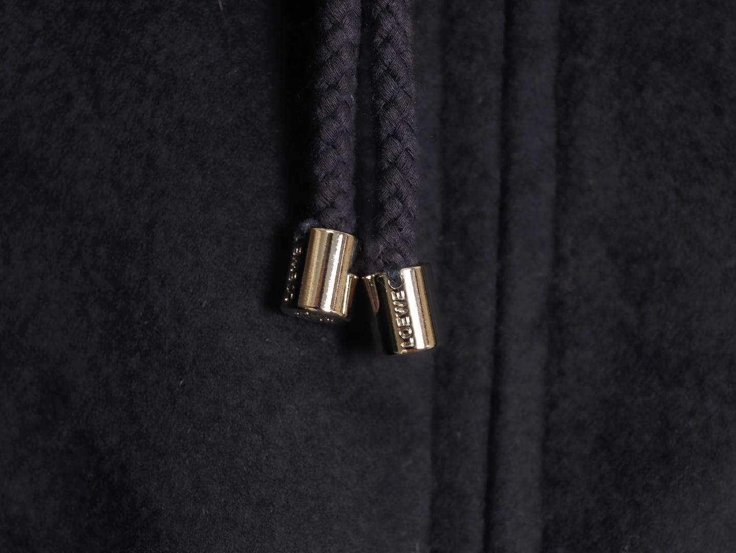 L0ew* Coats