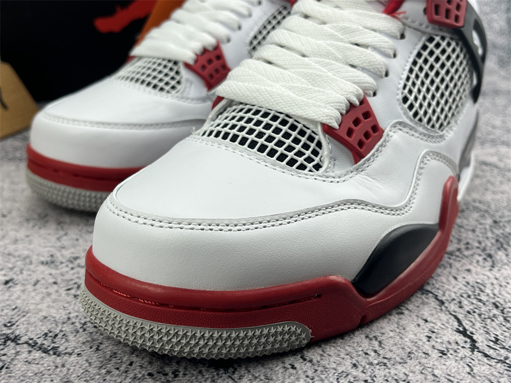 UA AIR JORDAN 4 RETRO OG 