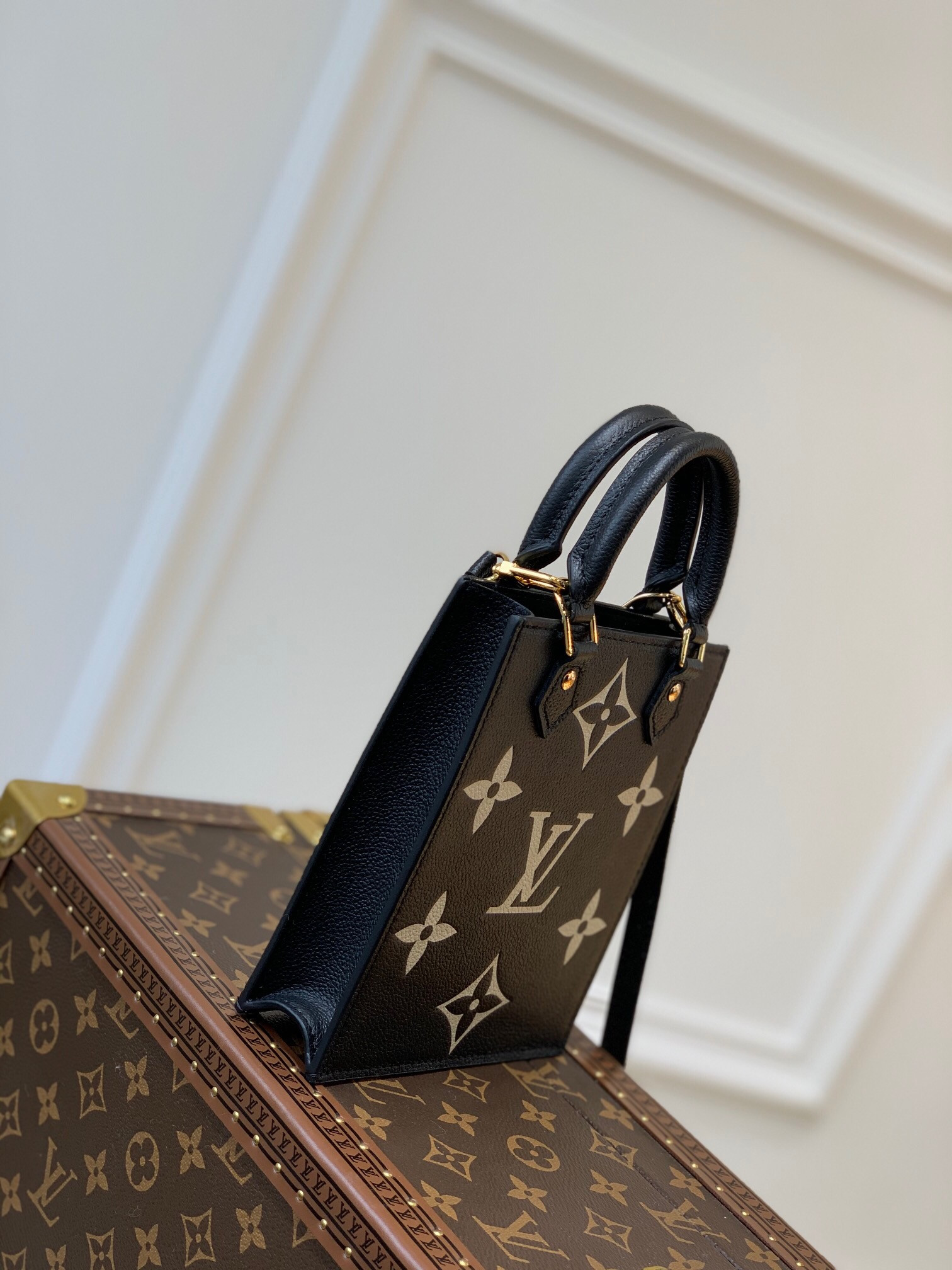 PETIT SAC PLAT M57937