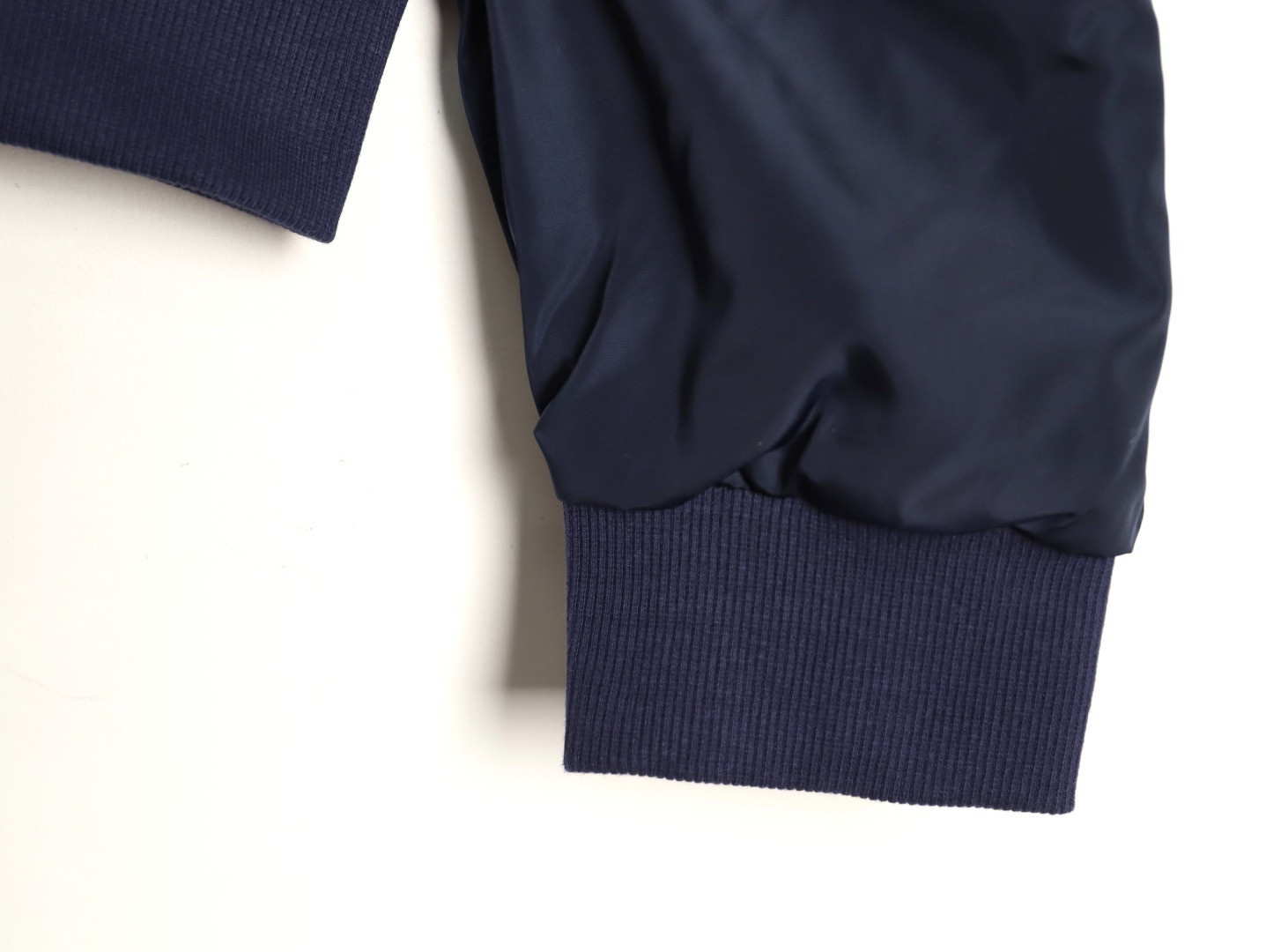 l0vis vvtt0n lv De*1m padded jacket