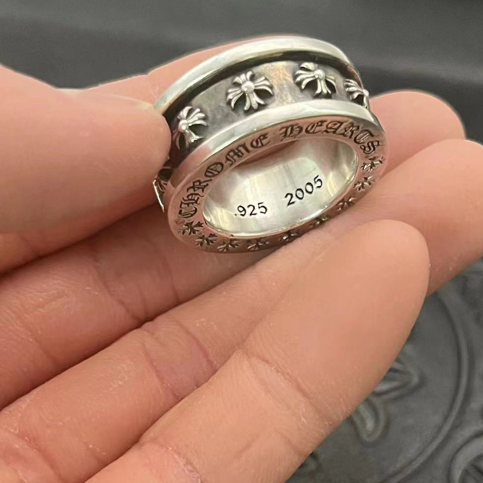 Ch*0me He**ts Ring