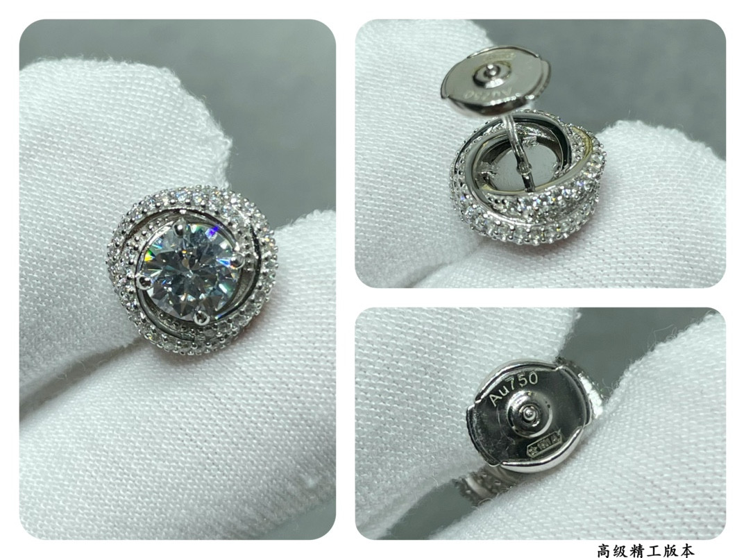 Ca*t1er Twist stud Earrings