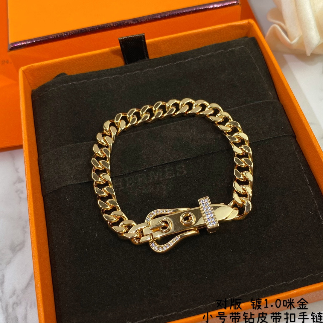 H**me5 Small D1am0nd-Encrusted Belt Bracelet