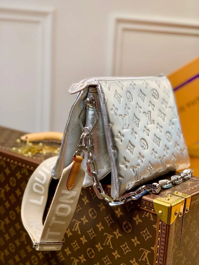 LV COUSSIN PM M57913