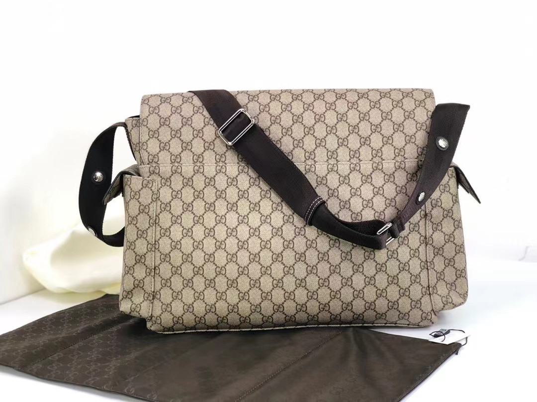 Gvc*1 GG PLUS DIAPER BAG 44x28x14cm