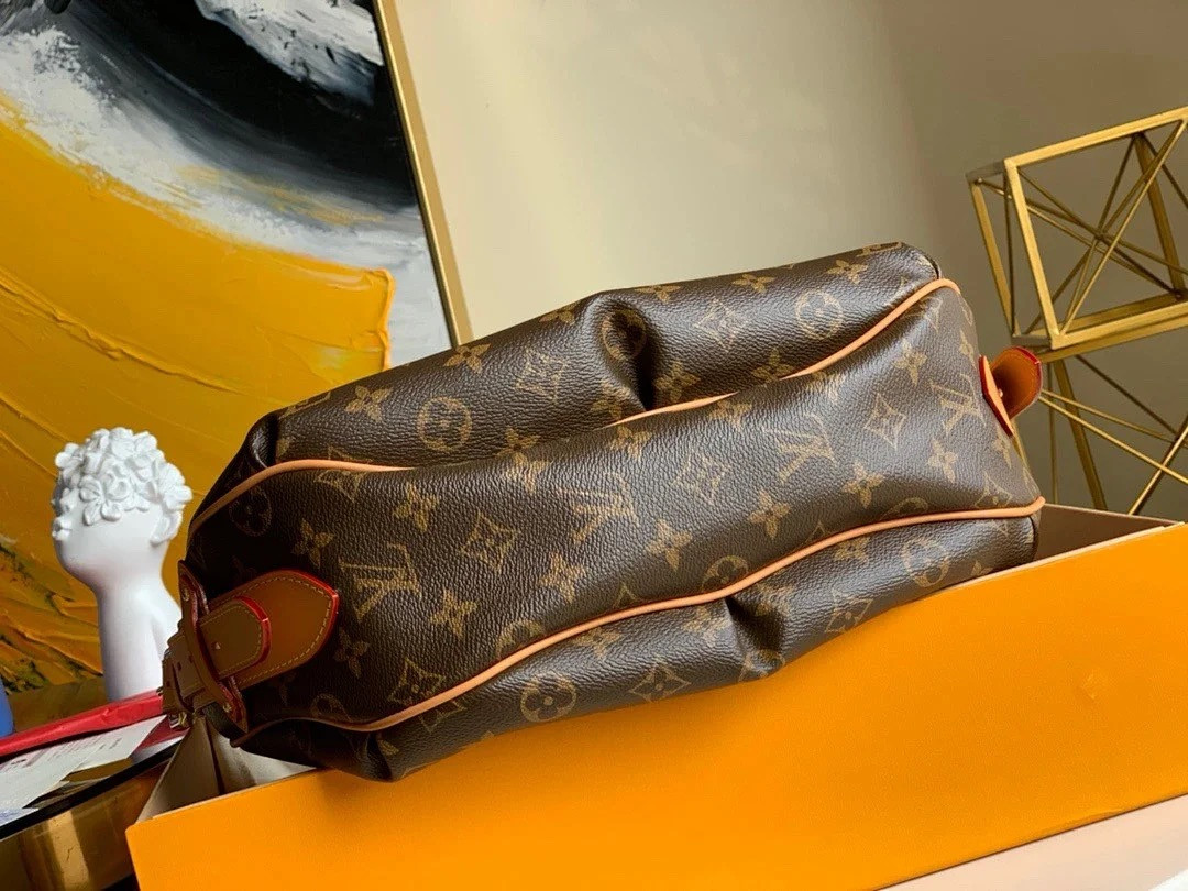 L0vis Vvtt0n LV BAG M40075