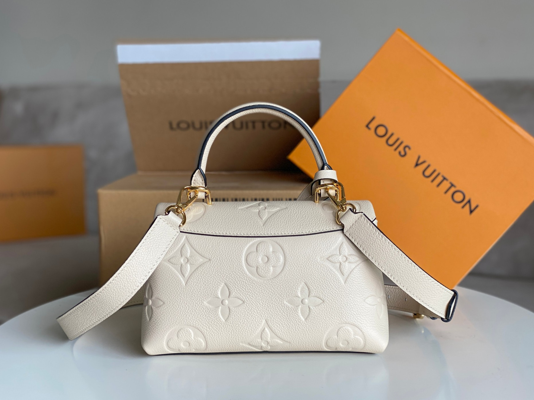 LV MADELEINE BB M46008  9.4 x 6.7 x 3.3 inches