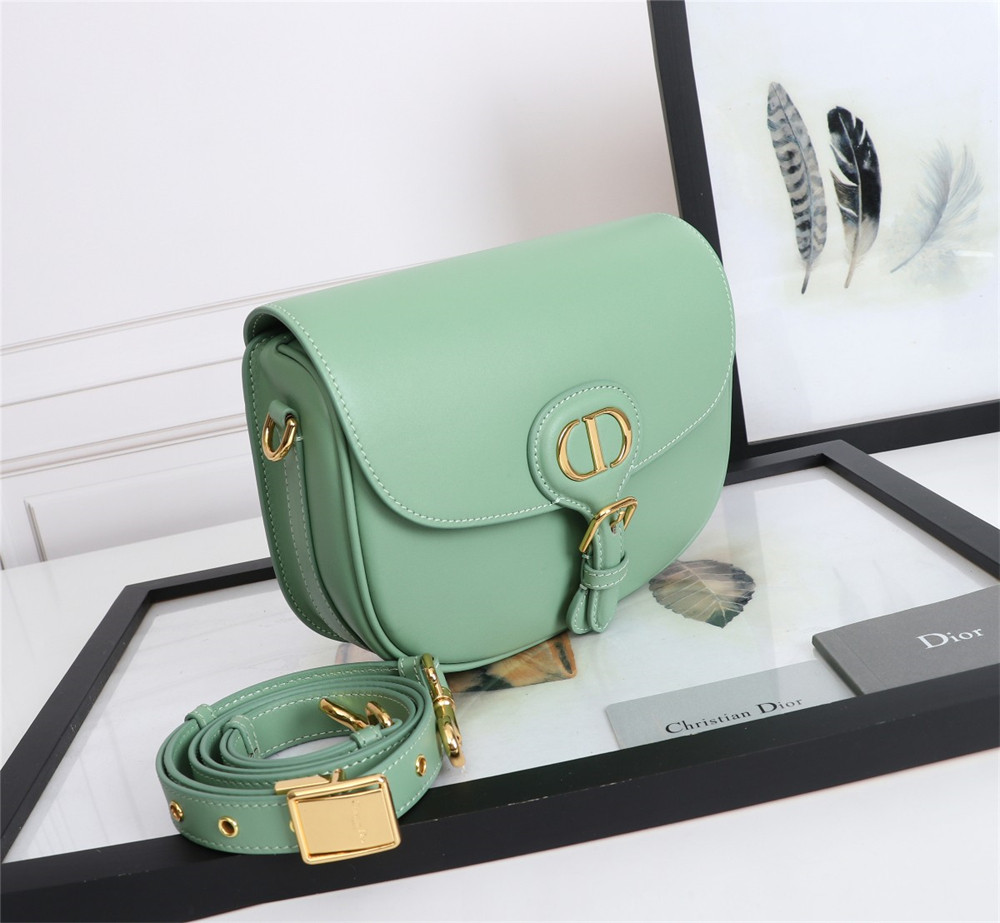 MEDIUM D10r BOBBY BAG Green Box Calfskin