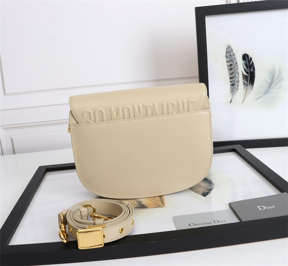 MEDIUM D10r BOBBY BAG Beige Box Calfskin