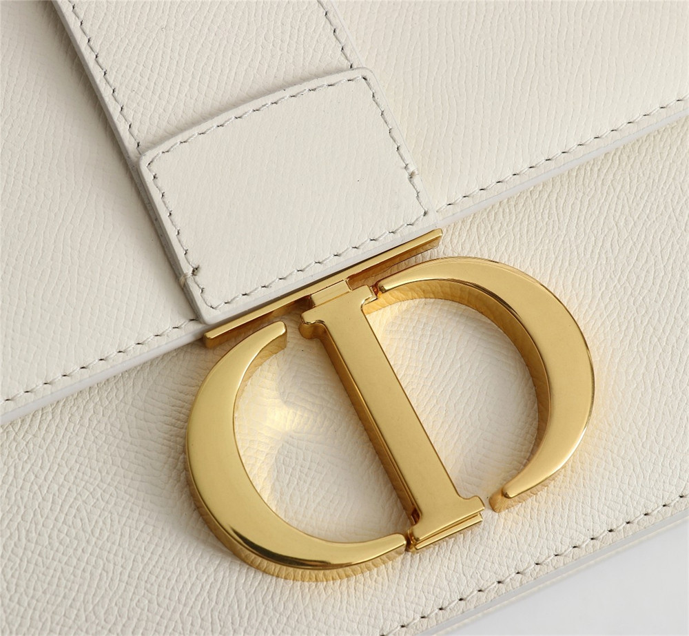 D10r 30 MONTAIGNE CHAIN BAG Grained White