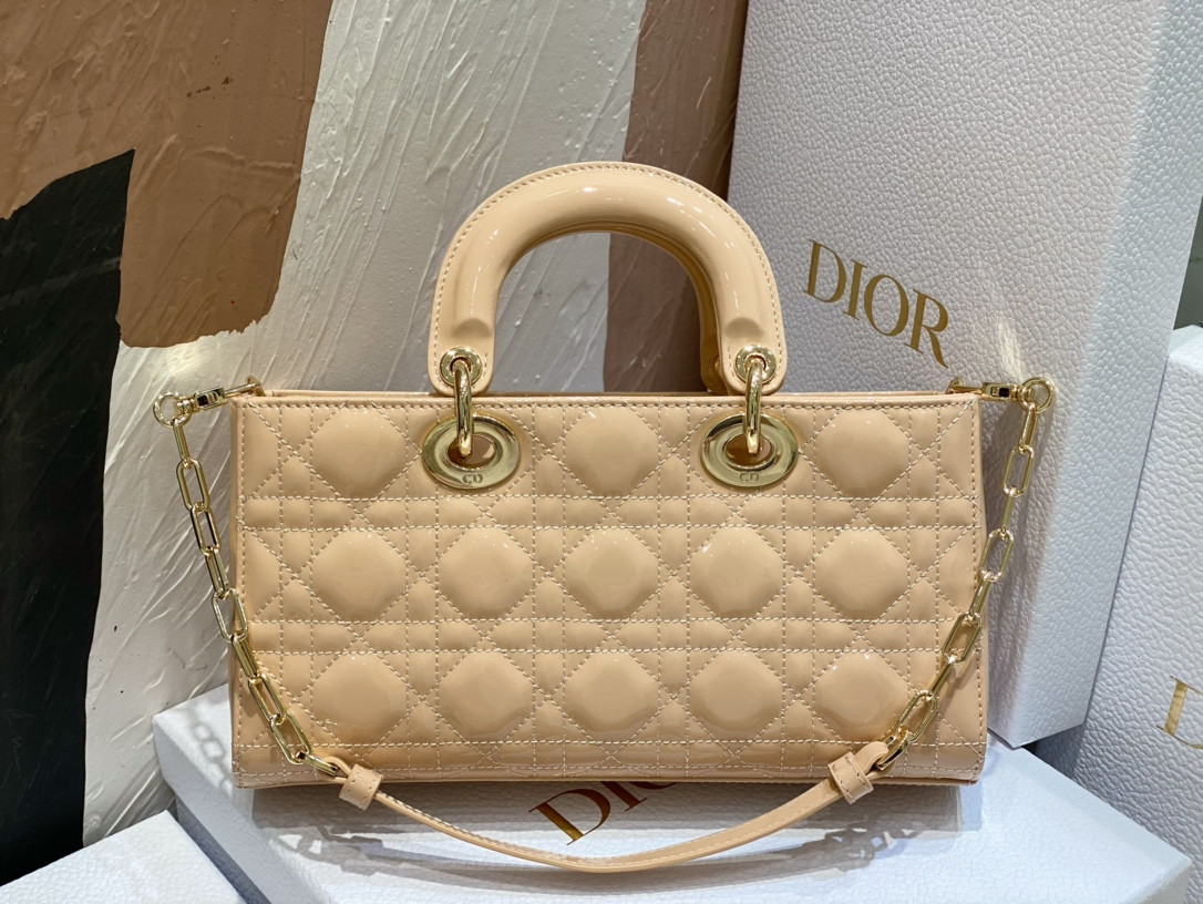 D10r SMALL LADY D-JOY BAG Biscuit Patent 26x6x14cm