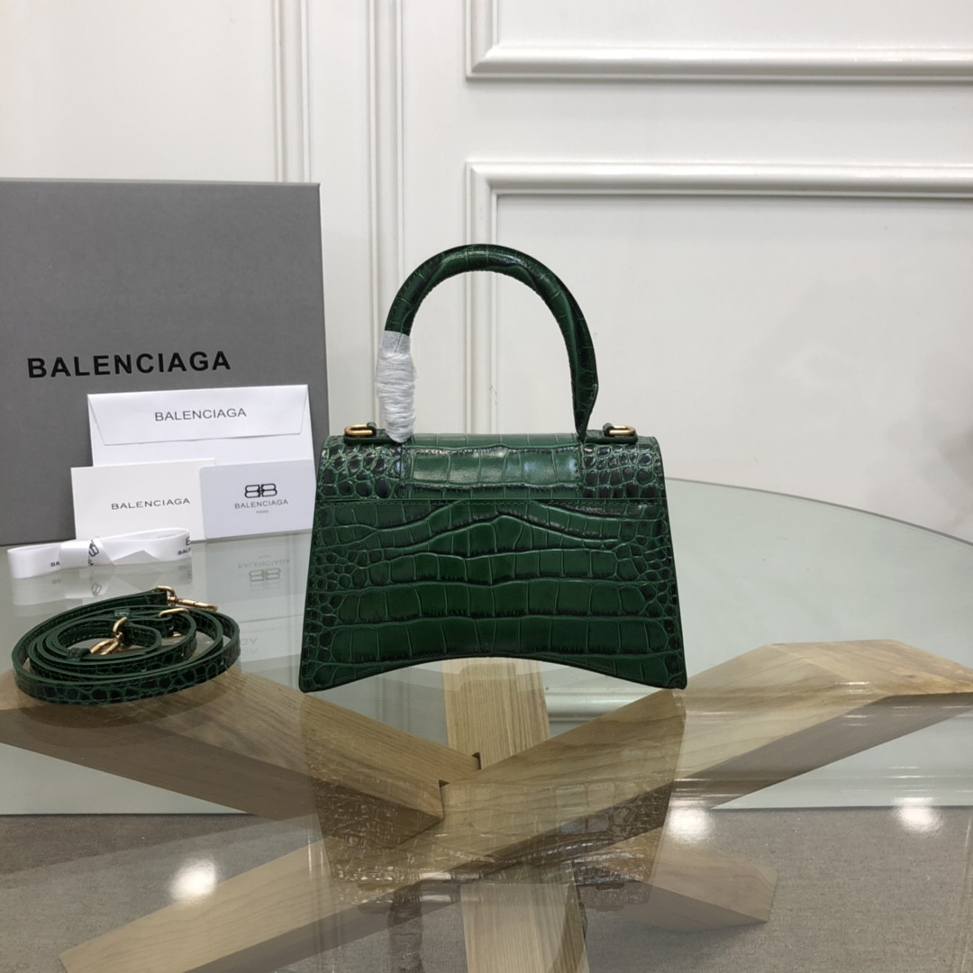 Ba1en*iaga WOMEN