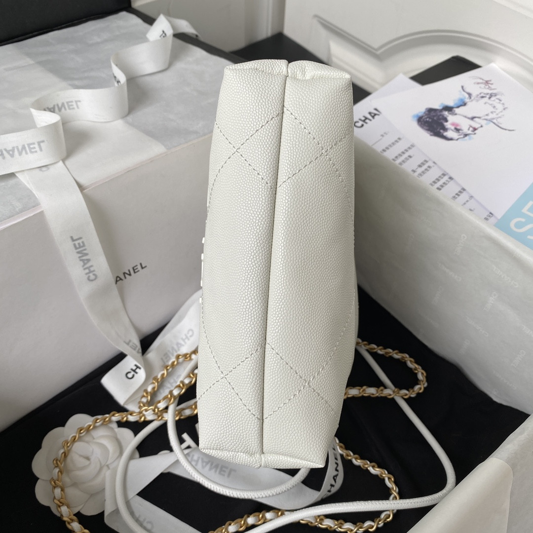 Ch**el 22 MINI HANDBAG GRAINED LEATHER WHITE 7.8 × 7.4 × 2.3 in