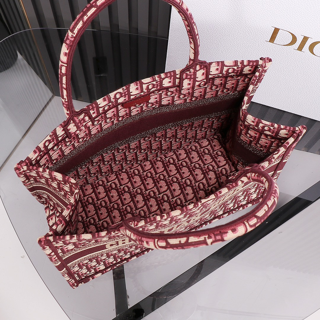 Medium D10r Book Tote Oblique Burgundy 14 x 11 x 6.5 inches