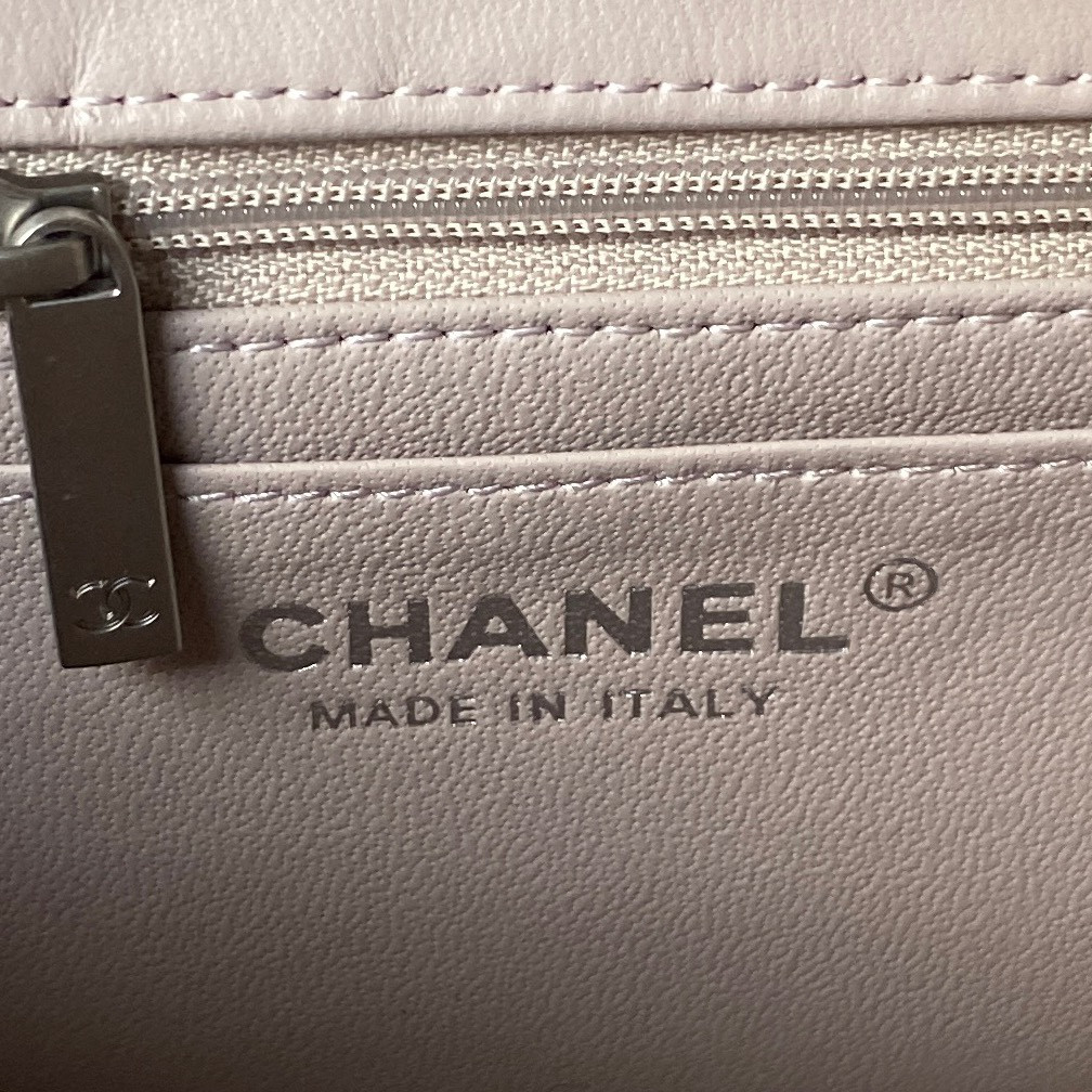 Ch**el MINI FLAP BAG SHINY CALFSKIN & SILVER-TONE METAL LIGHT PINK 4.7 × 7.8 × 2.3 in
