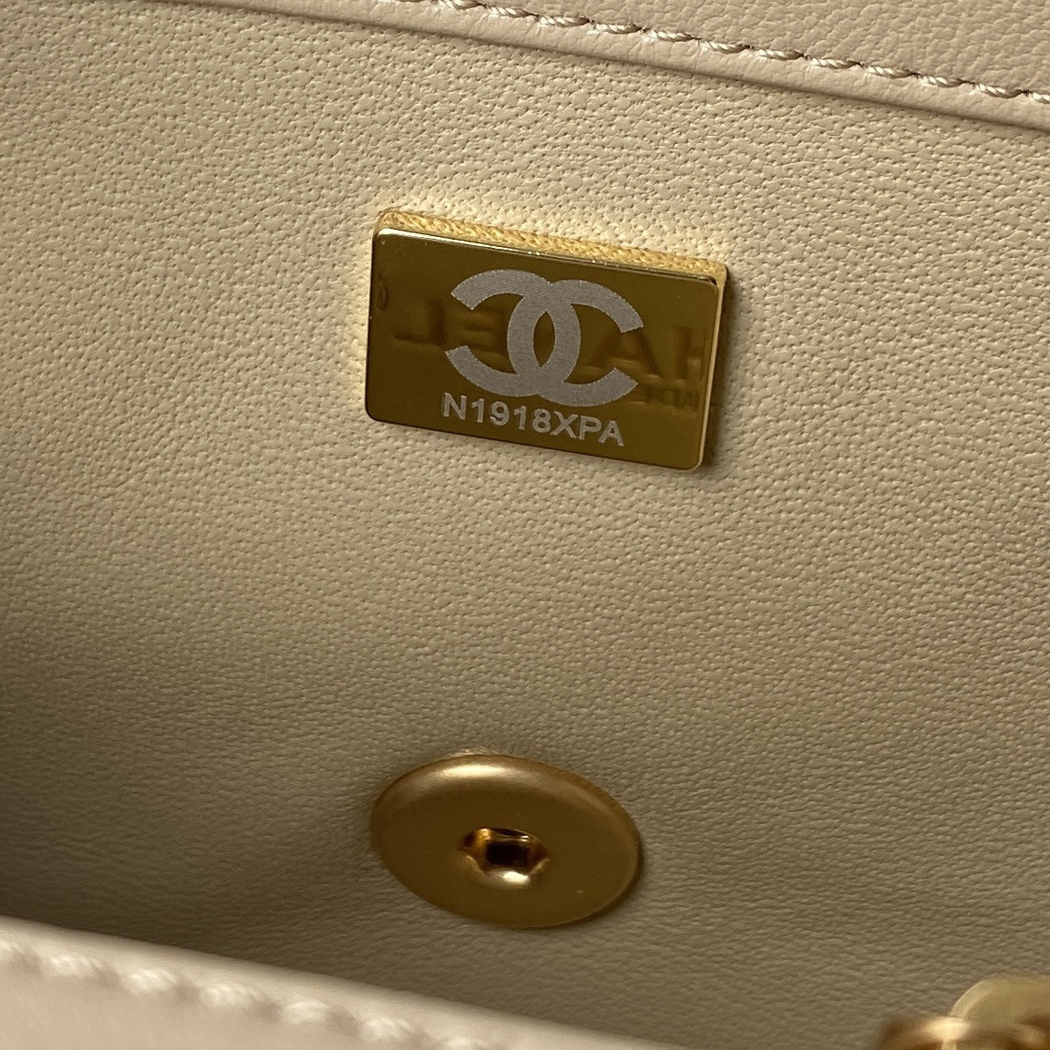 Ch**el MINI FLAP BAG SHINY CALFSKIN & Gold-Tone METAL Beige 5.3 × 6.6 × 3.1 in