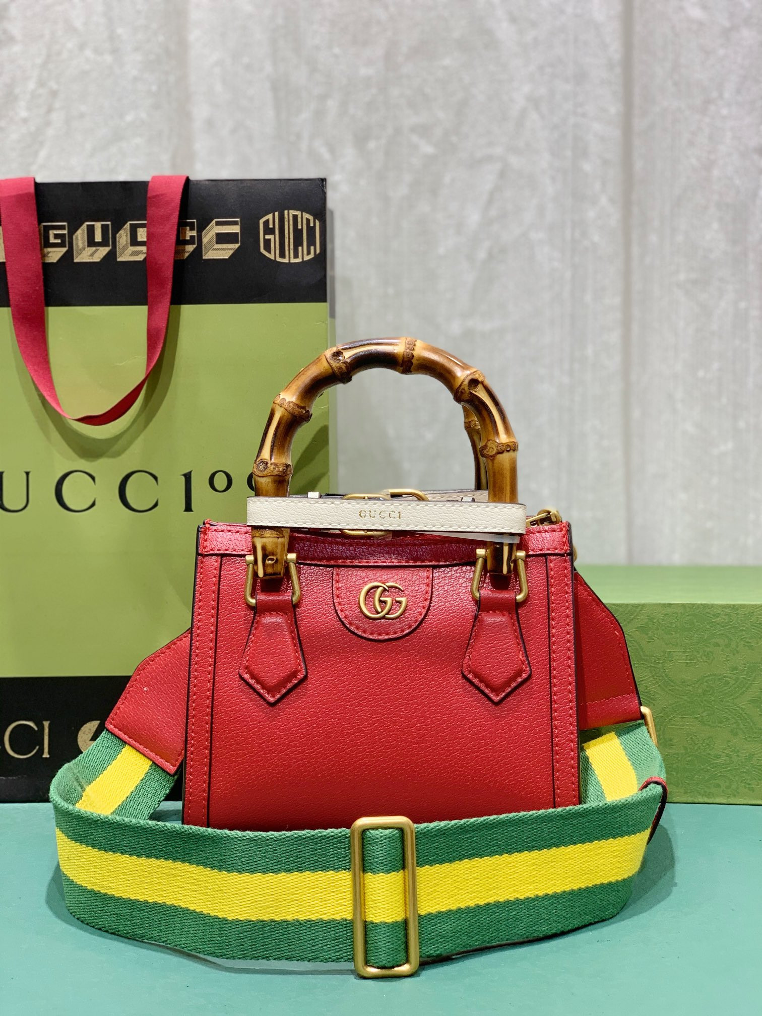 Gvc*1 DIANA MINI TOTE BAG Red 20W x 16H x 10D CM