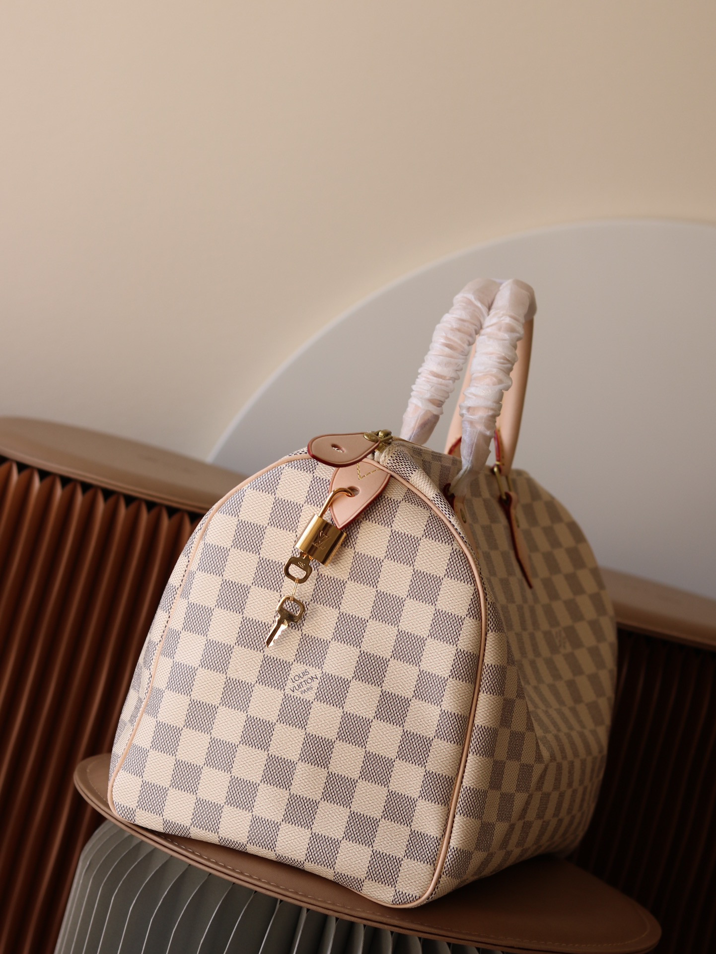 L0vis Vvtt0n N41369 Speedy 35
