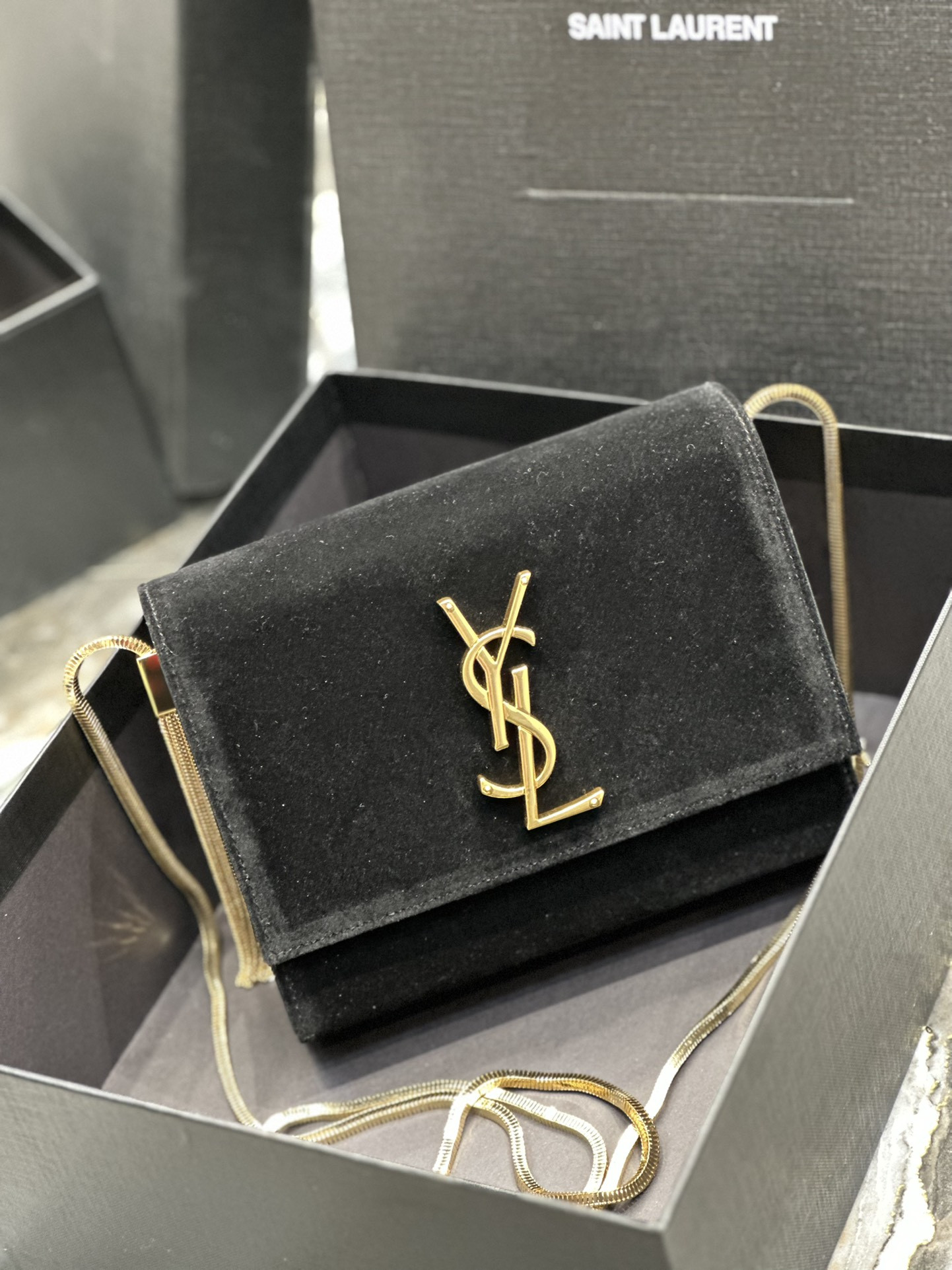 Y51 KATE SMALL IN black 7.8 X 4.9 X 1.9 INCHES