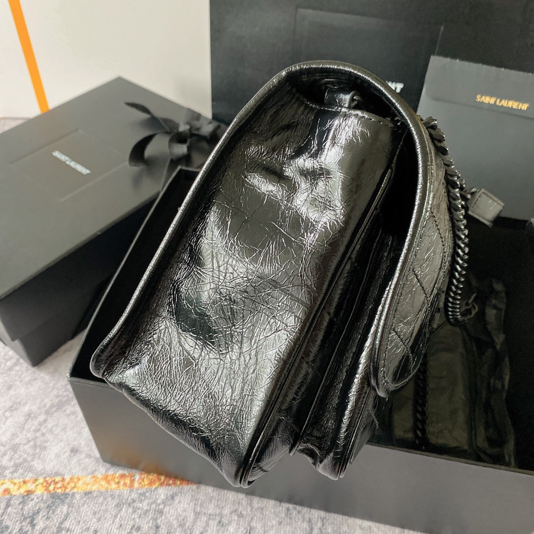Y51 NIKI MEDIUM IN VINTAGE LEATHER ALL BLACK 11 X 7.8 X 3.3 INCHES