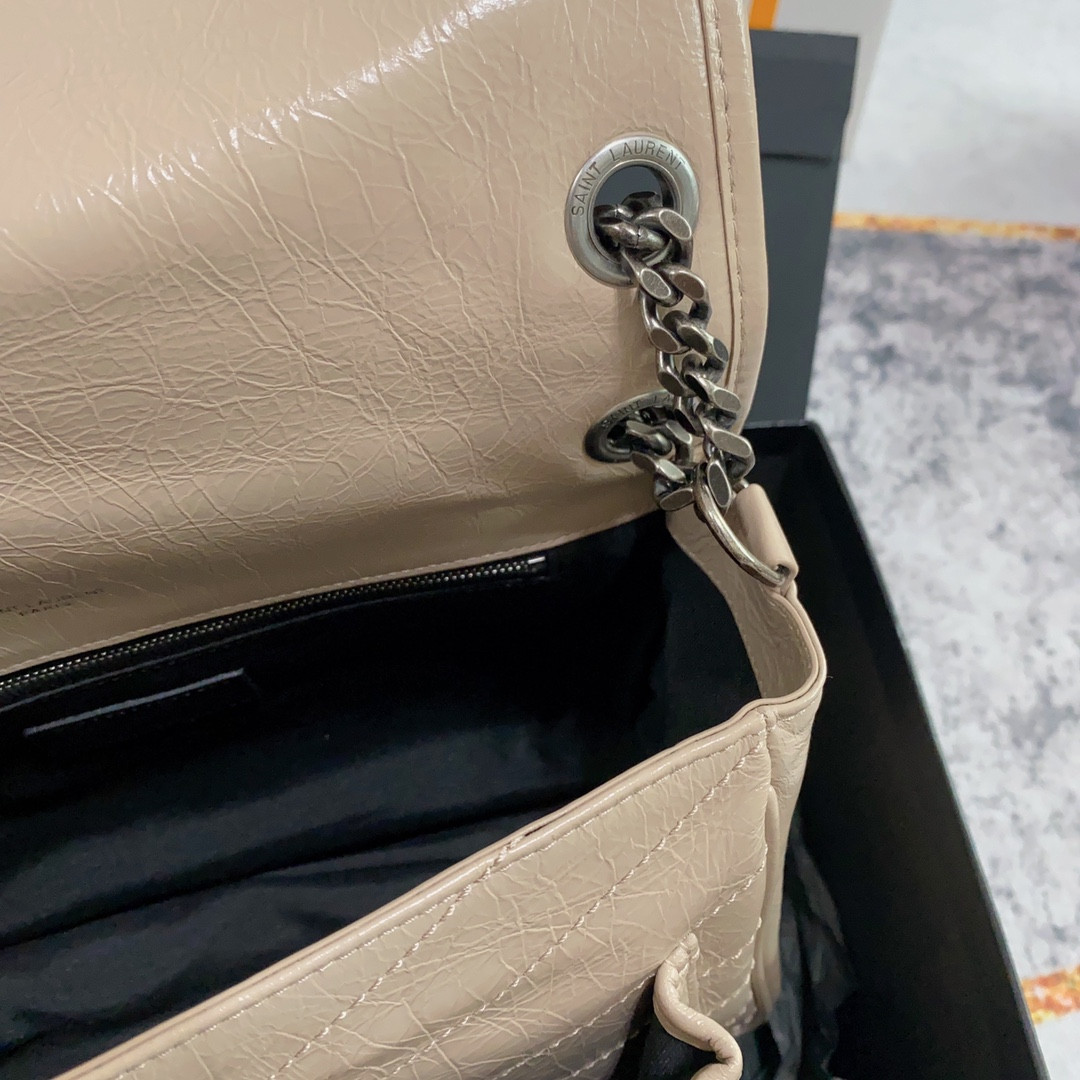 Y51 NIKI MEDIUM IN VINTAGE LEATHER BEIGE 11 X 7.8 X 3.3 INCHES