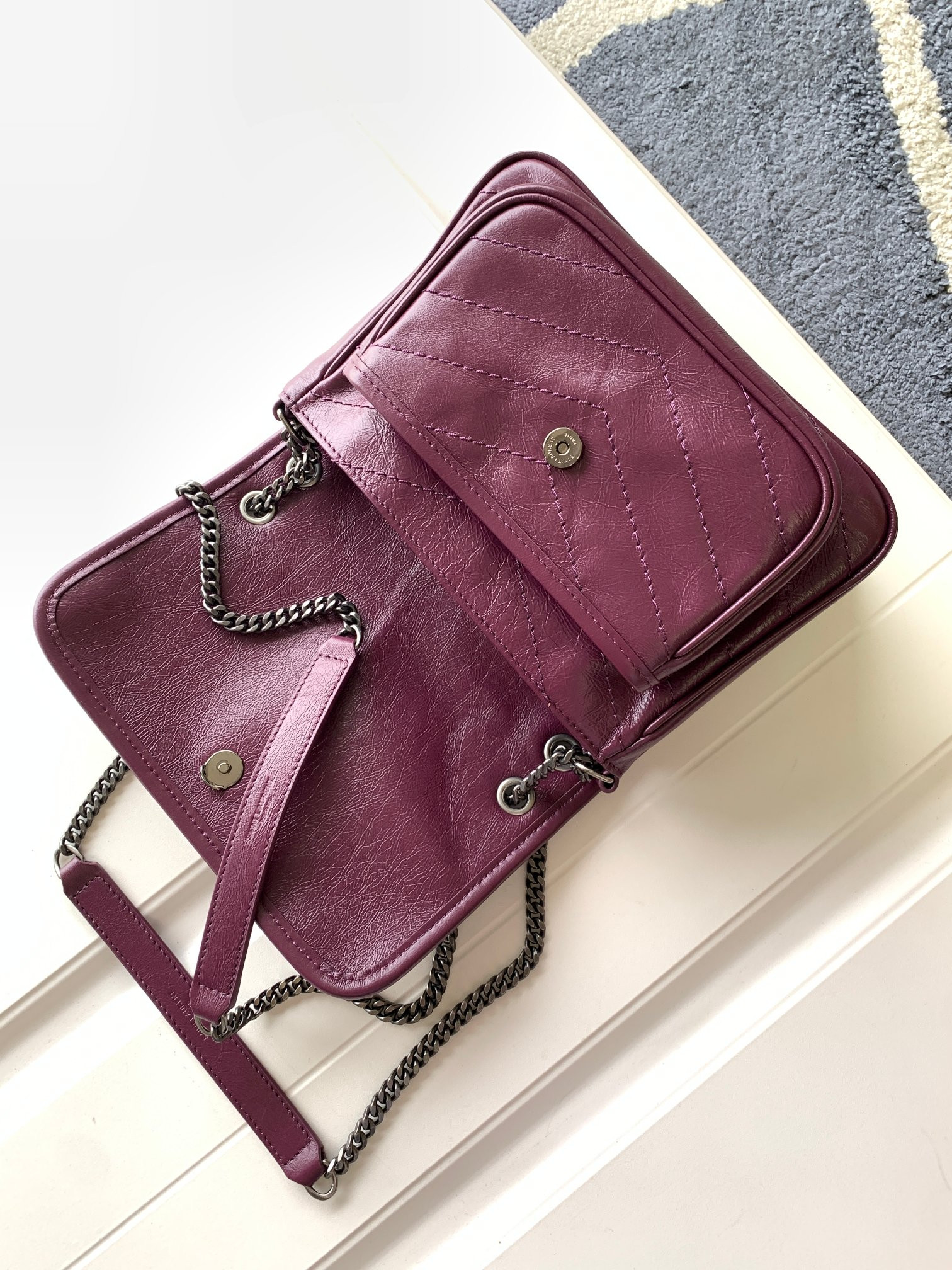 Y51 NIKI BABY IN VINTAGE LEATHER PURPLE 8.2 X 6 X 2.9 INCHES