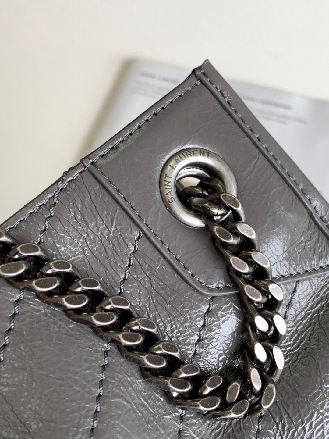 Y51 NIKI SHOPPING IN VINTAGE LEATHER GRAY 12.9 X 10.6 X 4.5 INCHES