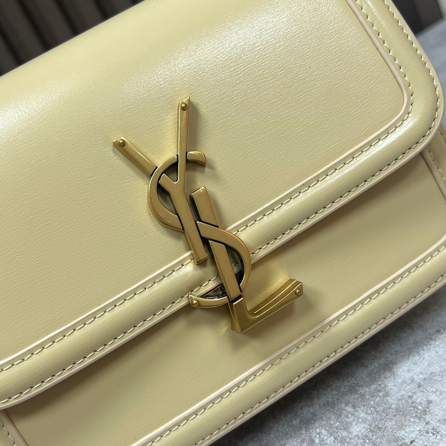 Y51 SOLFERINO SMALL SATCHEL IN BOX Sa1nt Lau*nt YELLOW 7.4 X 5.1 X 1.9 INCHES
