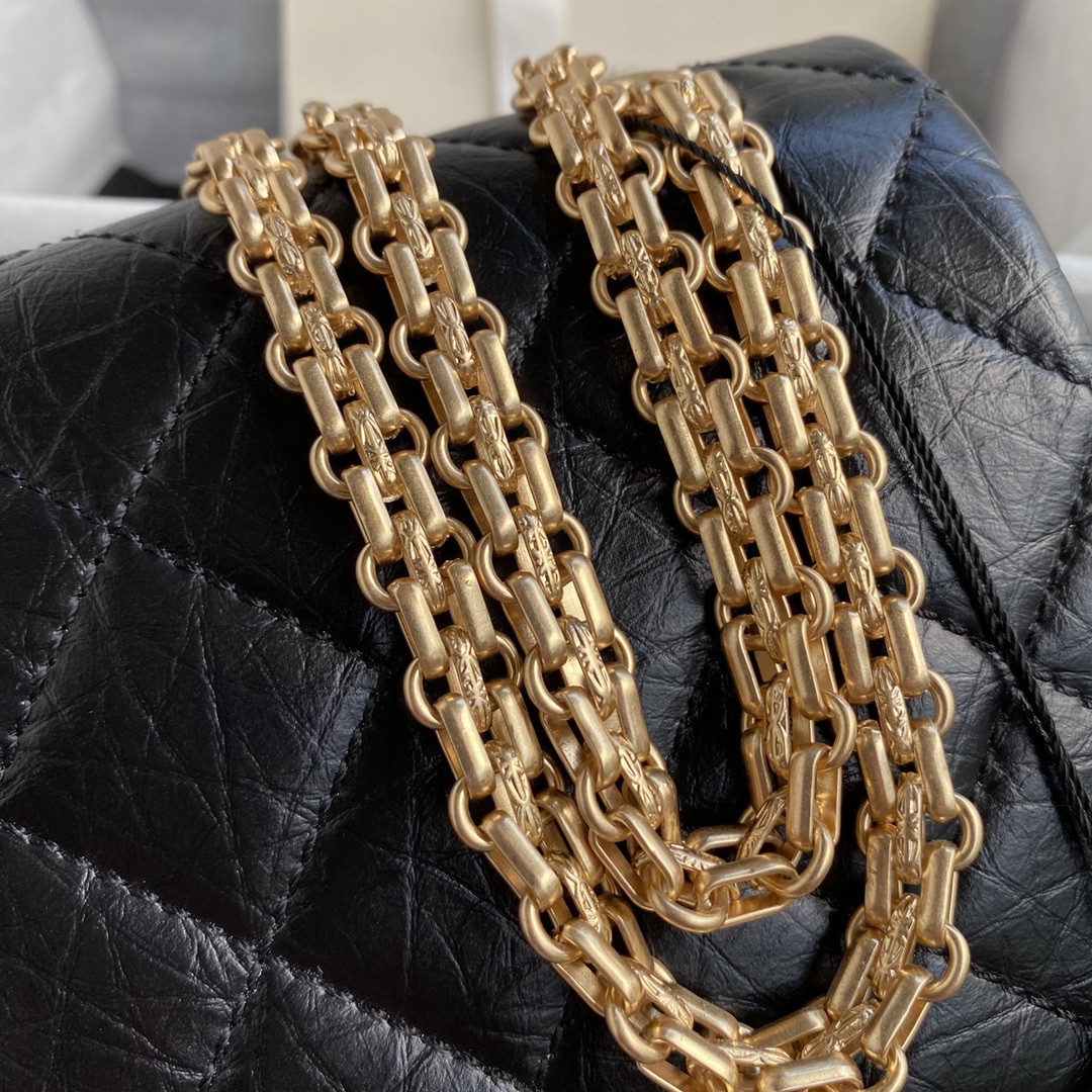 Ch**el LARGE 2.55 HANDBAG Black& Gold-Tone Metal 7.6 × 10.9 × 2.9 in