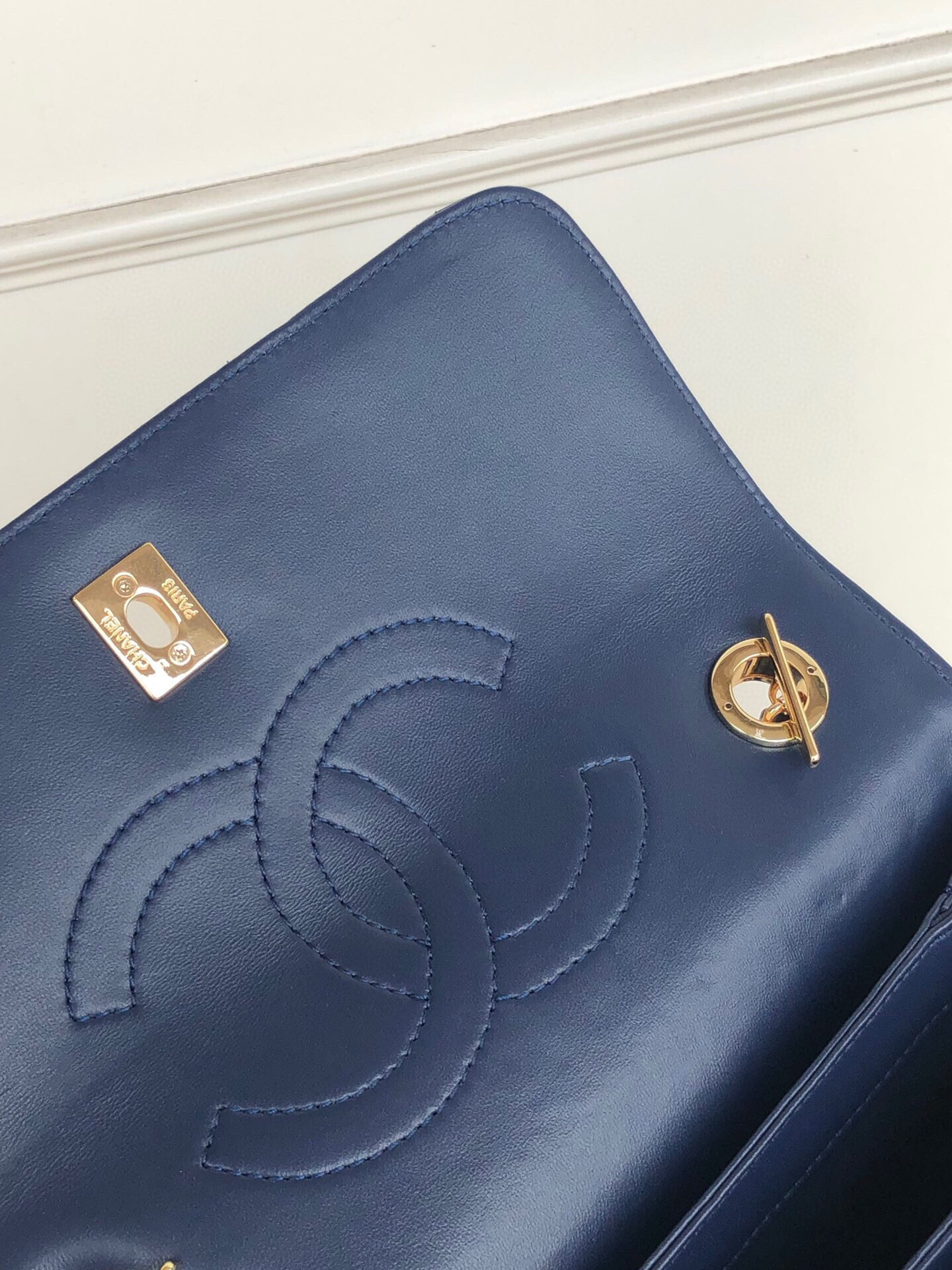 Ch**el FLAP BAG WITH TOP HANDLE 6.6 × 9.8 × 4.7 in