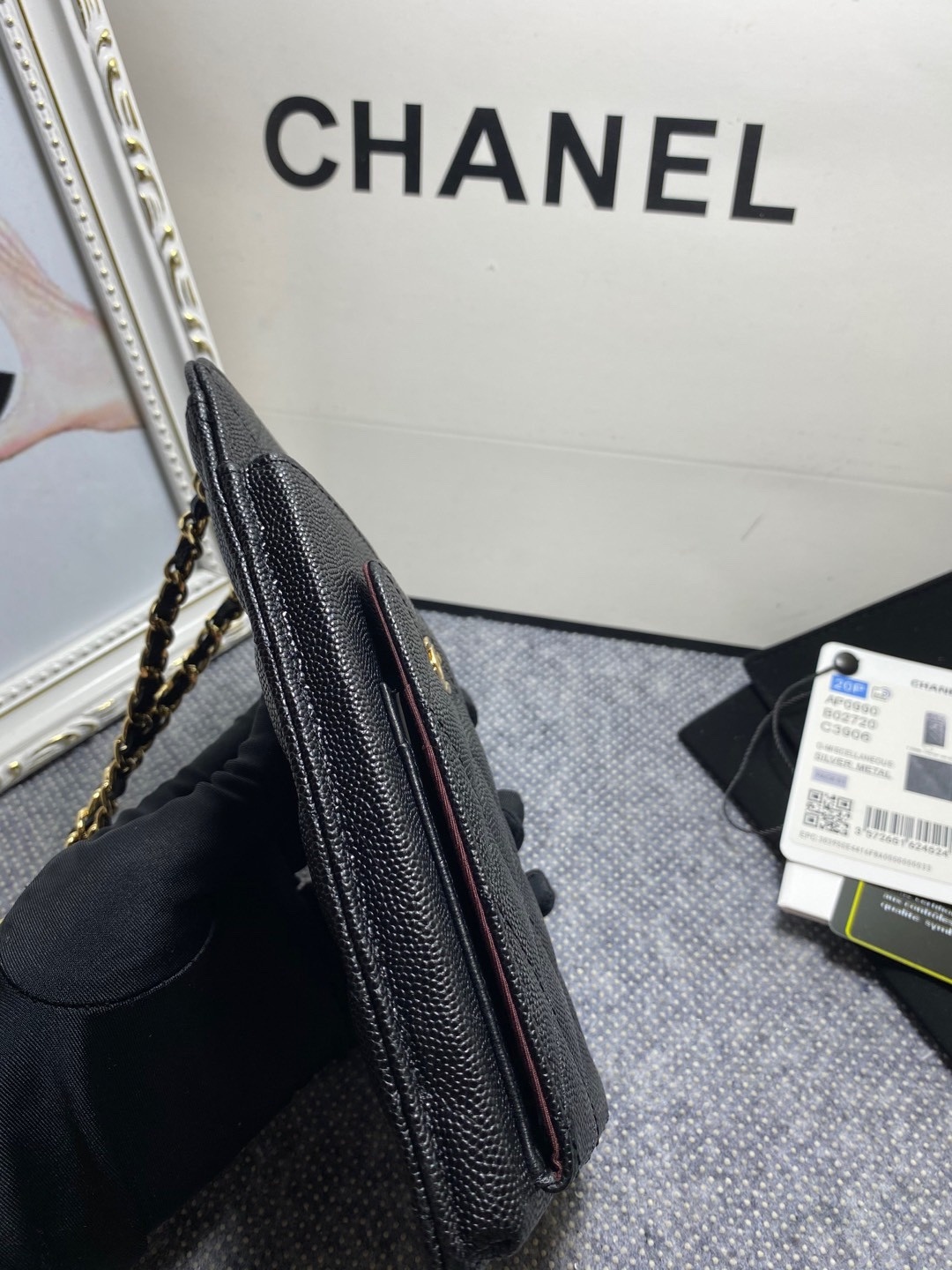 Ch**el LONG ZIPPED WALLET 19-11cm