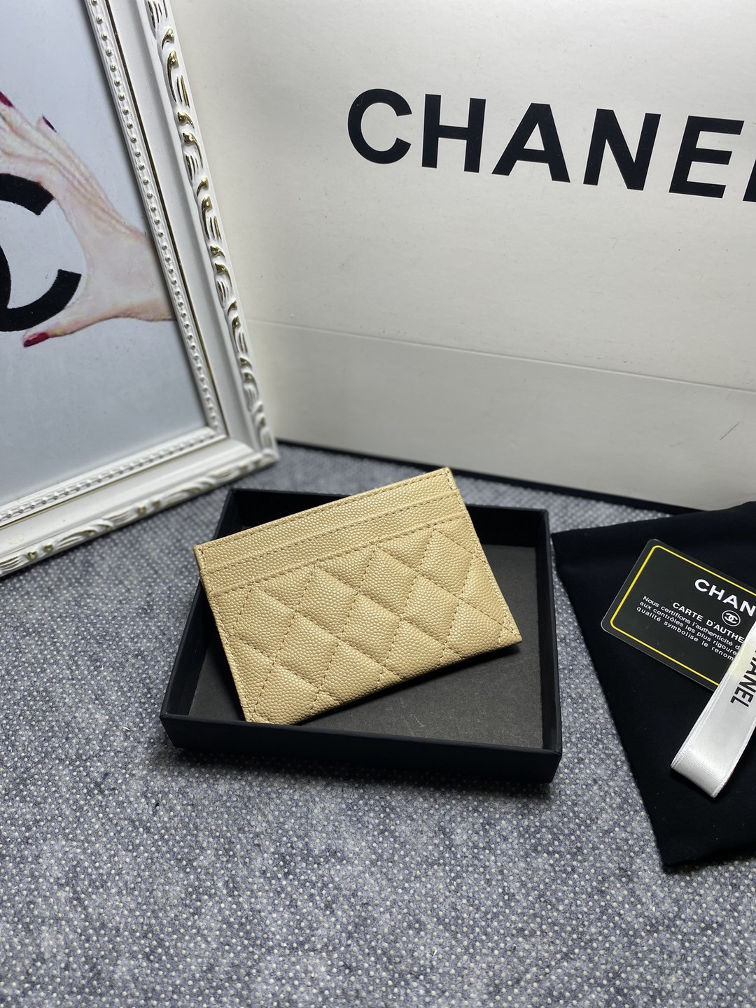 Ch**el CARD HOLDER 10cm