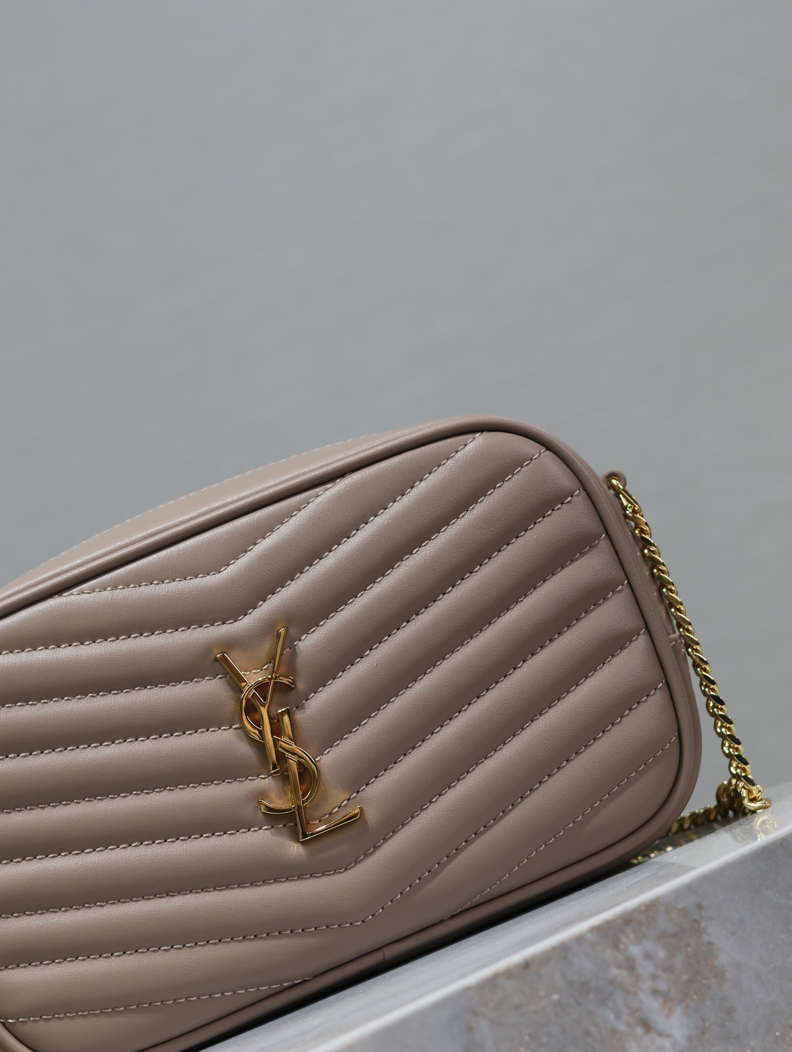 Y51 MINI LOU IN QUILTED LEATHER 7.5 X 4.1 X 2 INCHES