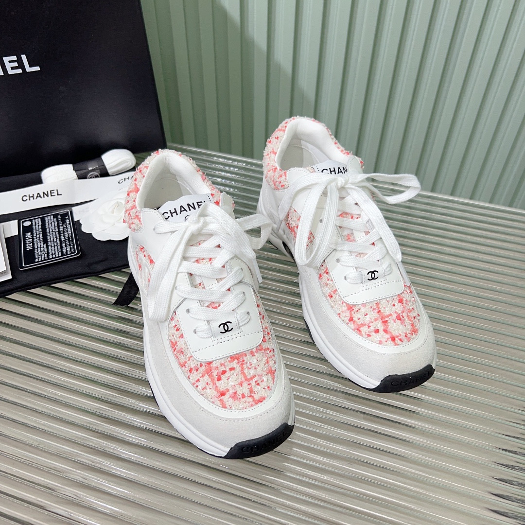 UA Ch**el SNEAKERS Tweed
