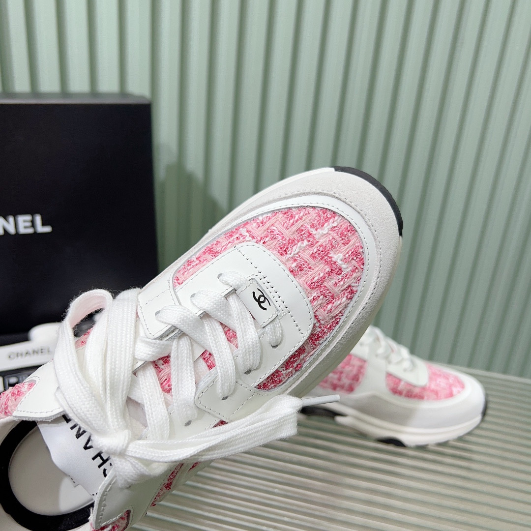 UA Ch**el SNEAKERS Tweed